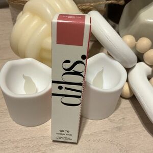 Dibs Go To Glossy Balm effortless pink